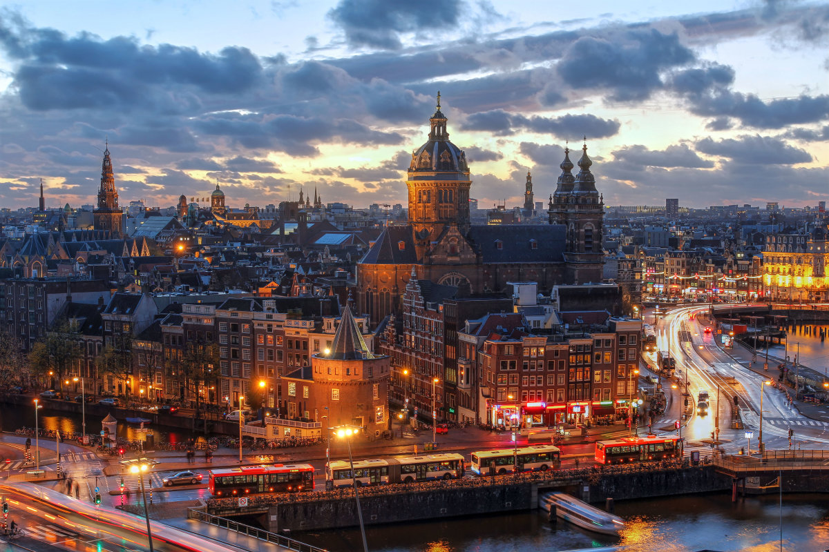 بهترین زمان برای سفر به هلند چه زمانی است؟
