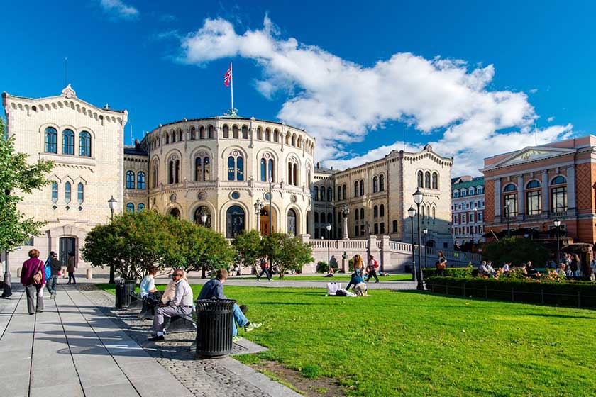 اقامت در کشور نروژ با ویزای تحصیلی