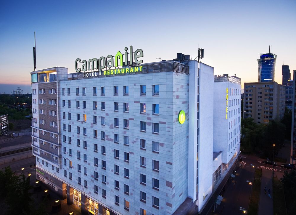 کمپانیل ورسوویه Hotel Campanile