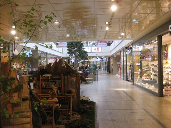  مرکز خرید هسن سنتر فرانکفورت