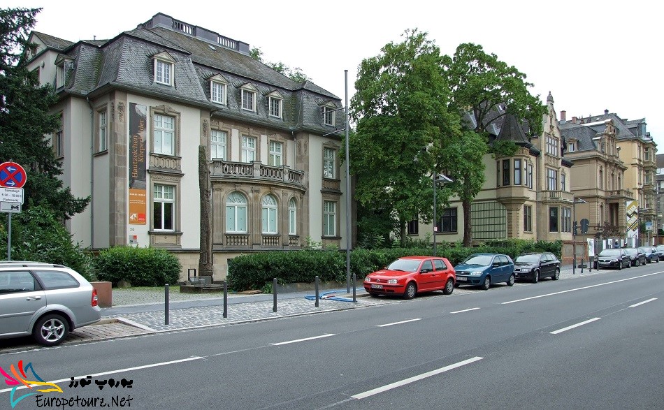 موزه فرهنگ های جهان فرانکفورت - یوروپ تورز