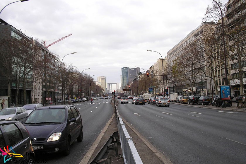 خیابان شارل دوگل پاریس