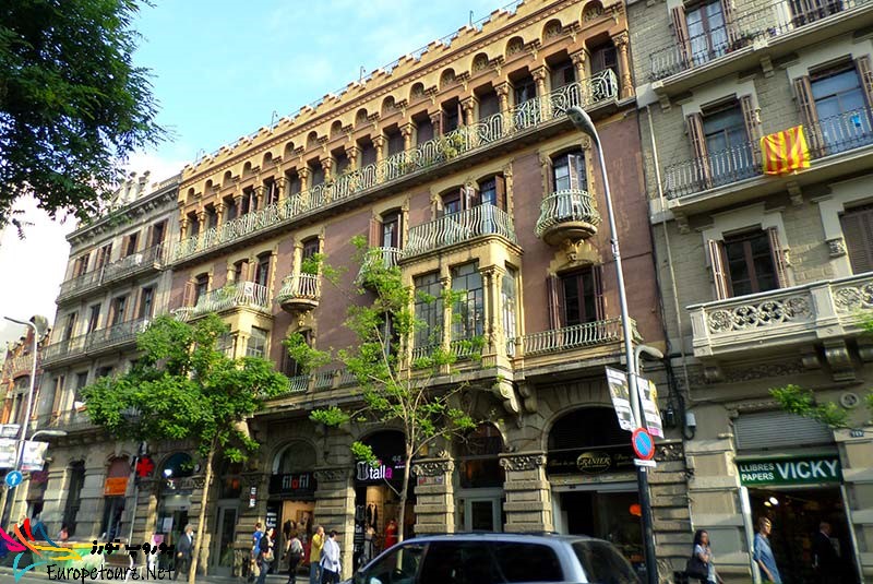 خیابان سانتس بارسلونا