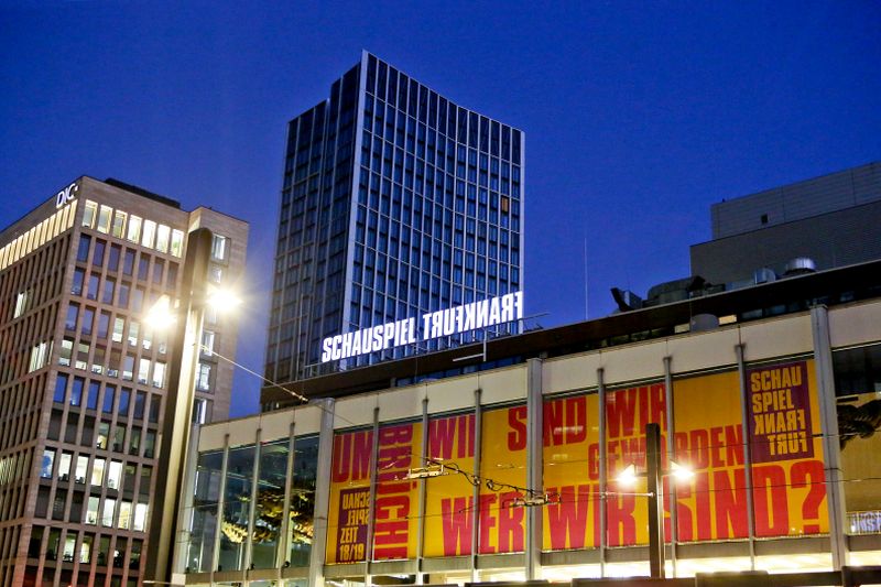 آتش سوزی سالن تئاتر شاسپیل در فرانکفورت