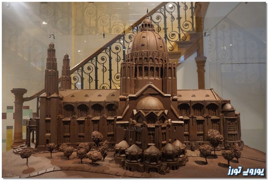 موزه دهکده شکلات بلژیکی | یوروپ تورز