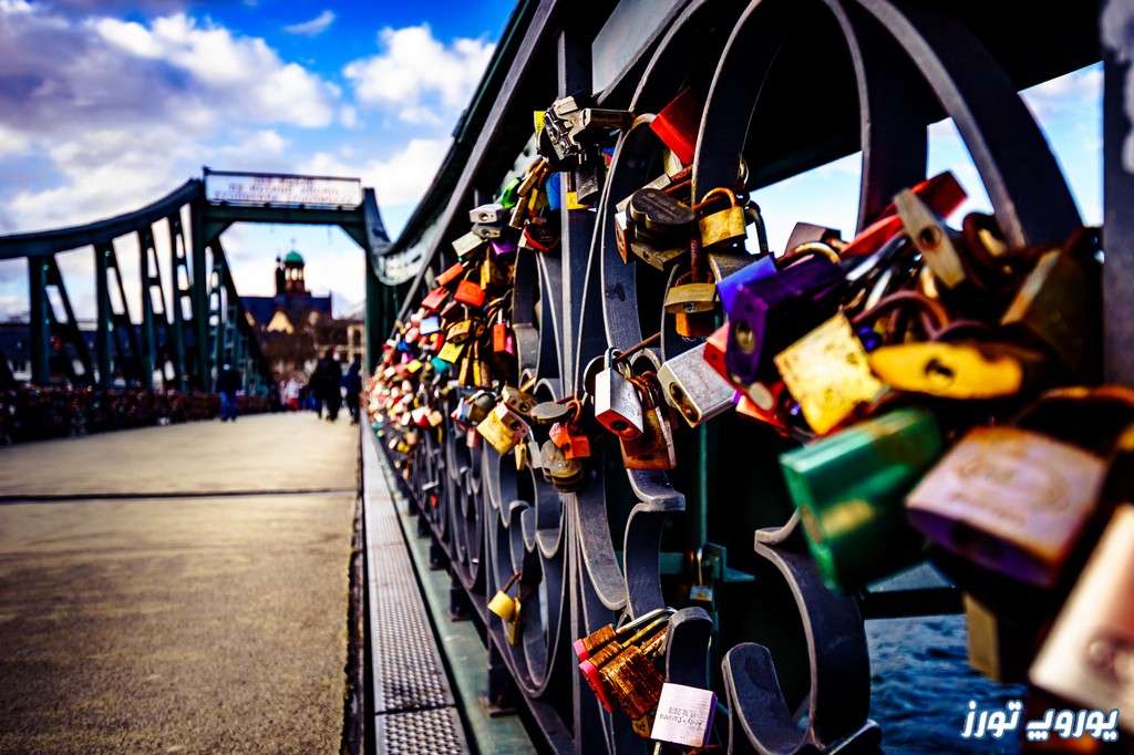 دیدنی‌ های اطراف پل عشاق فرانکفورت | یوروپ تورز