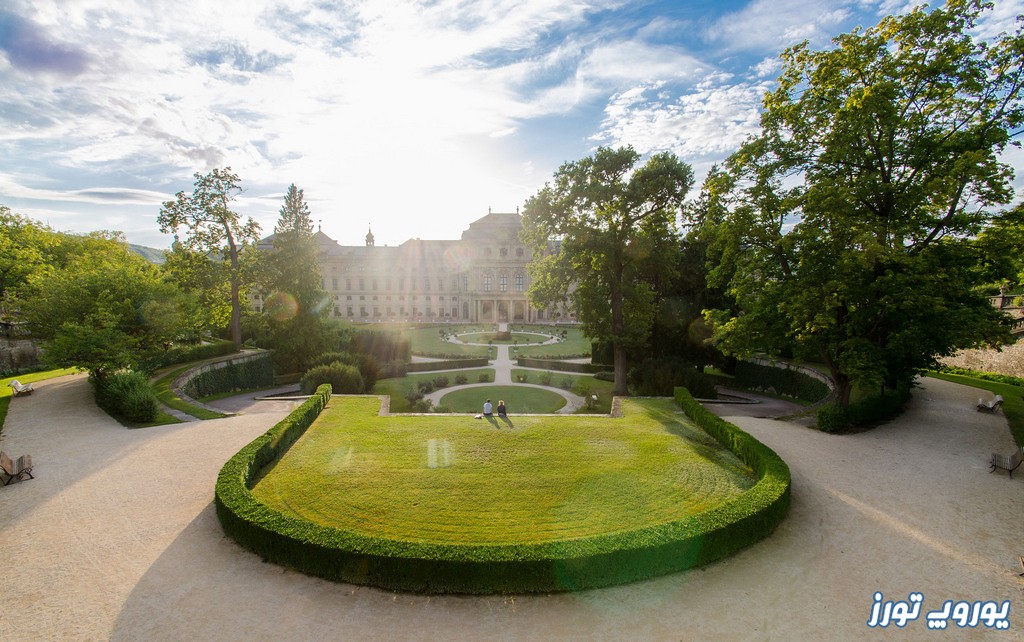 زمان بازدید از باغ هوفارتن در دوسلدورف | یوروپ تورز
