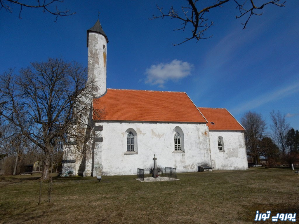 کلیسای صلیب مقدس استونی | یوروپ تورز