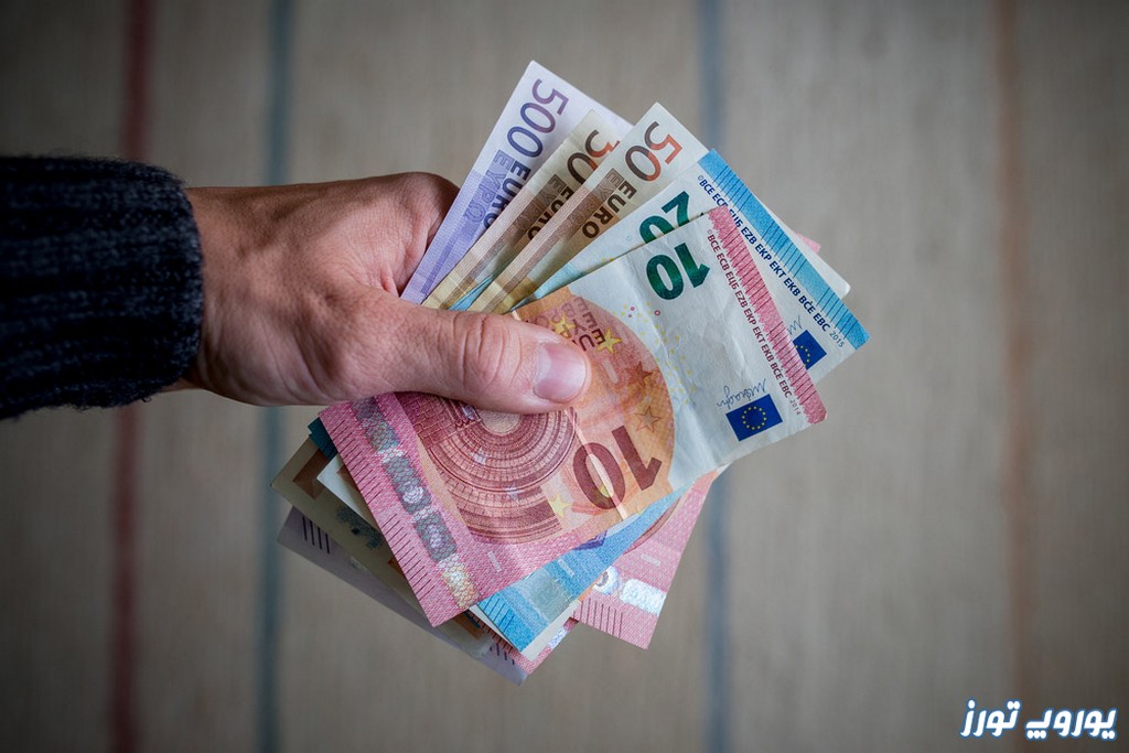 شرایط کار و دستمزد در اسلواکی | یوروپ تورز