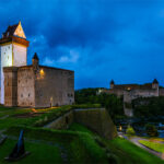 قلعه هرمان استونی | معرفی - تصاویر - علت ساخت - استونی