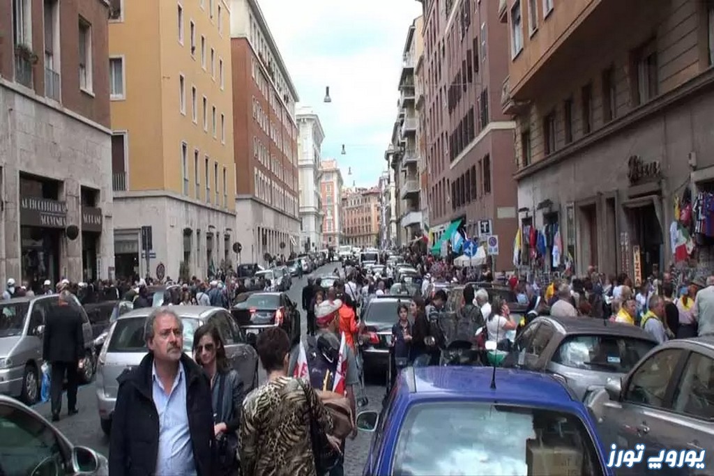 بهترین زمان بازدید از خیابان ماسکرانو رم | یوروپ تورز
