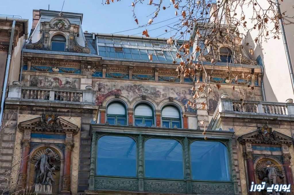 خانه تاریخی مای مانو | خانه ی عکاسی در بوداپست | یوروپ تورز