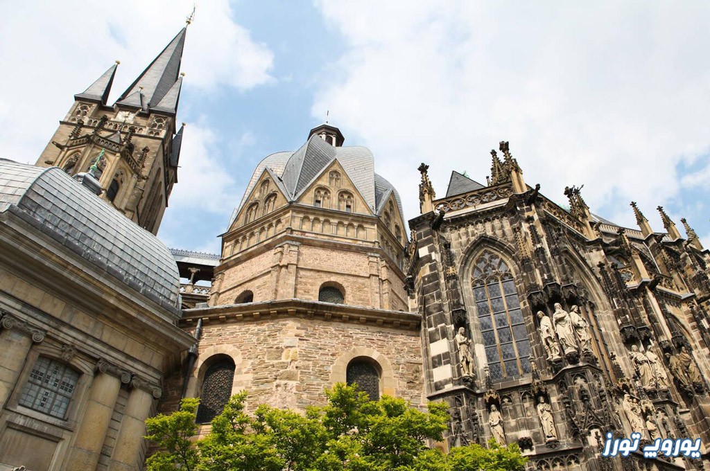 گذری به تاریخ کلیسای جامع آخن در کشور آلمان | یوروپ تورز