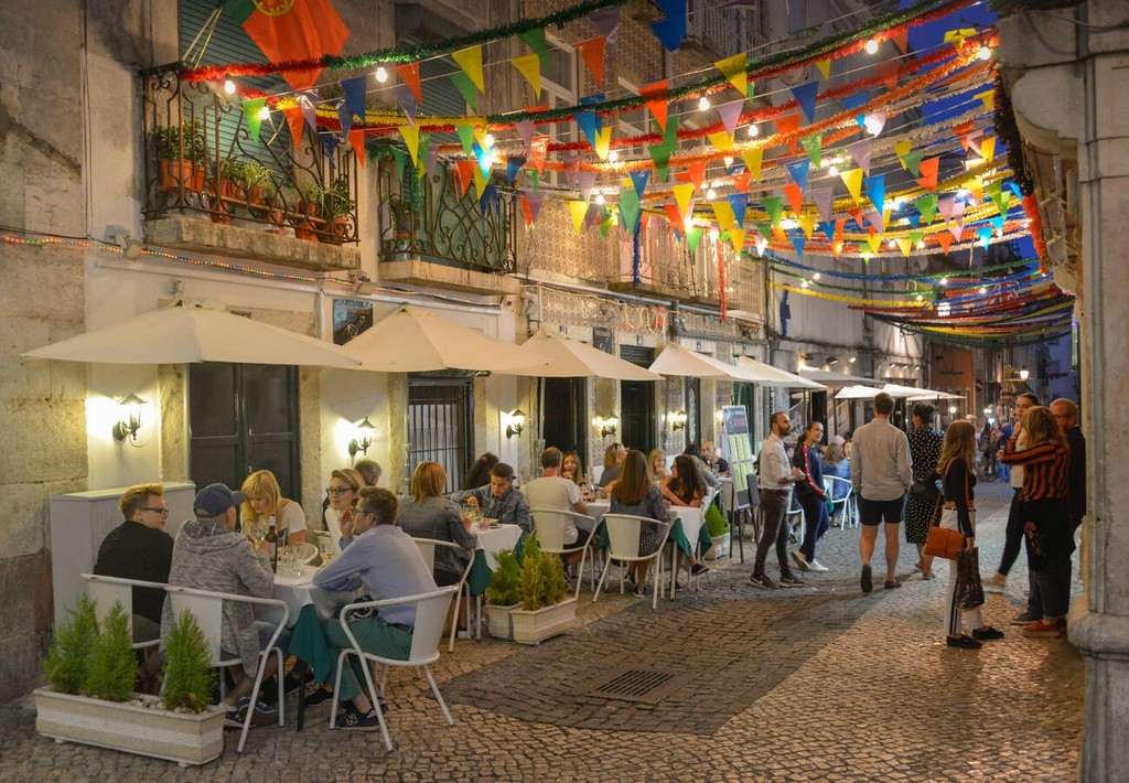 شاید اسم بایرو آلتو را شنیده باشید، منطقه‌ای که به عنوان قلب تپنده فرهنگ و هنر در کشور پرتغال شناخته می‌شود. 