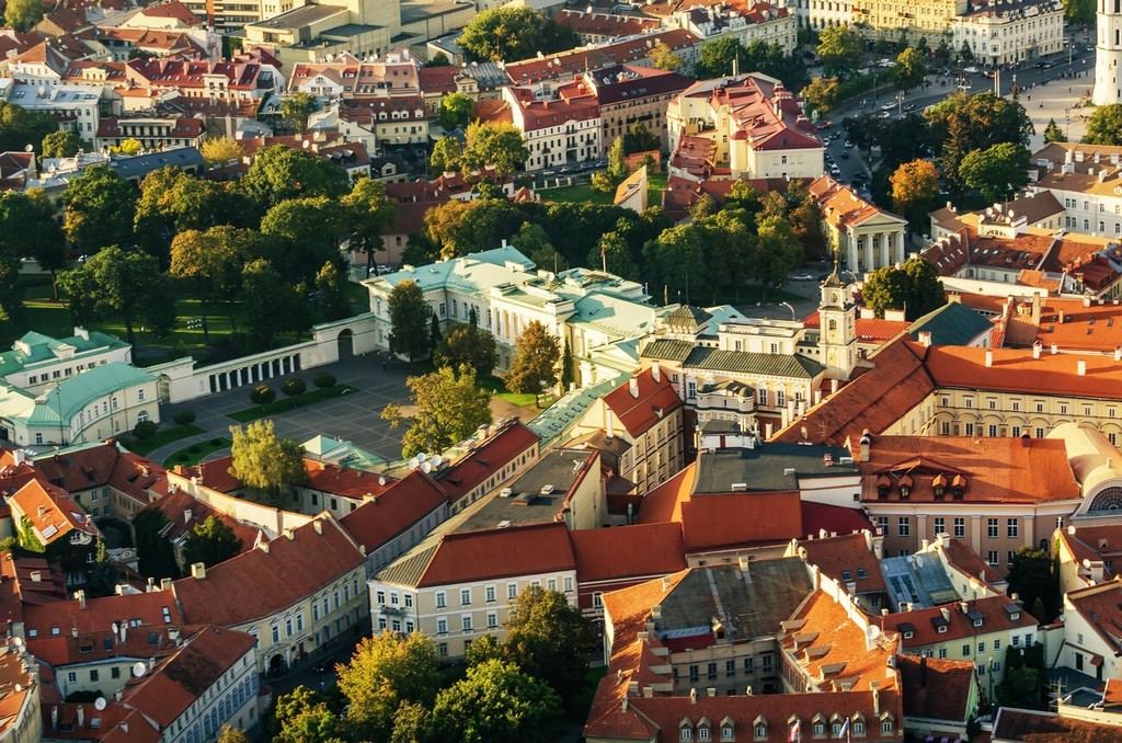 مرکز تاریخی ویلنیوس ، که در لیست میراث جهانی یونسکو به ثبت رسیده است، یکی از پر جاذبه‌ترین مکان‌های گردشگری در لیتوانی به شمار می‌رود.