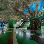 ایستگاه متروی کونگستراگاردن با دیوارهای رنگارنگ و هنری