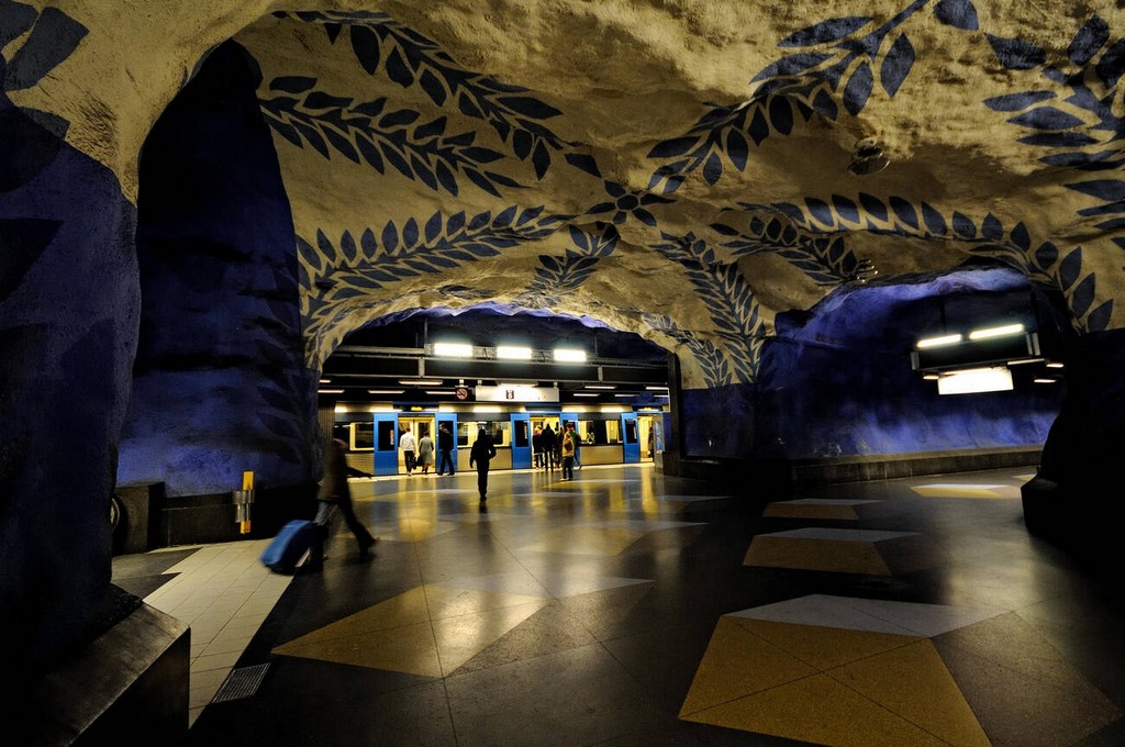 ایستگاه متروی مرکزی استکهلم، مهمترین و پررفت‌و‌آمدترین ایستگاه در شبکه متروی پایتخت کشور سوئد است.