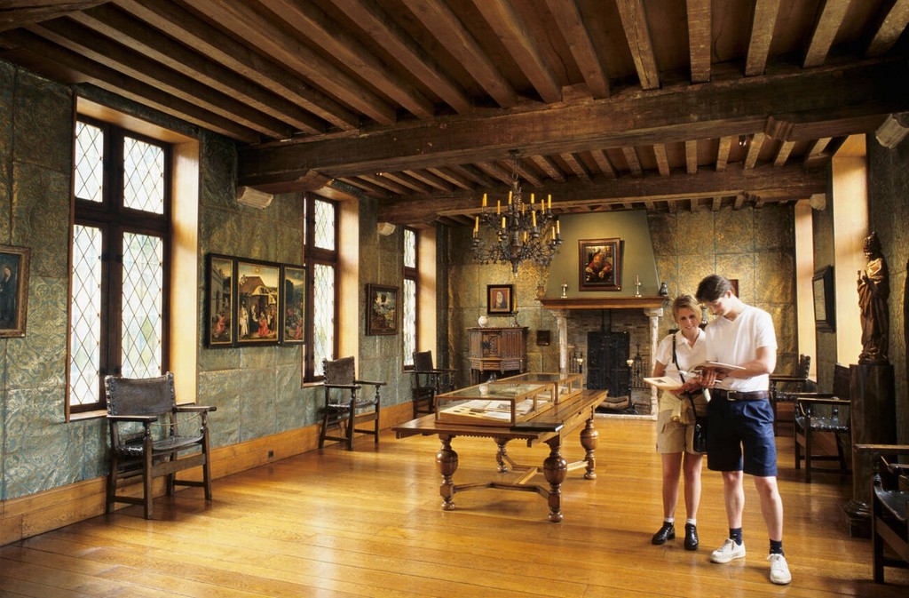 موزه خانه اراسموس یکی از مکان‌های دیدنی و جذاب در شهر بروکسل، پایتخت کشور بلژیک است.