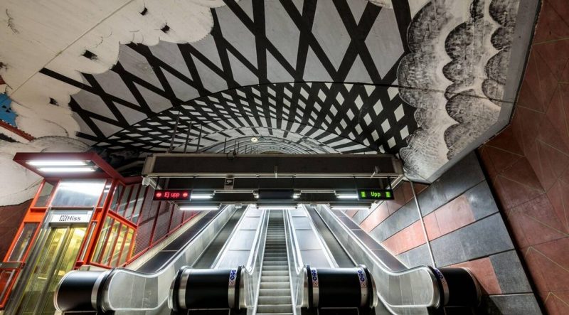 ایستگاه متروی استادیوم : از معروف ترین و جذاب ترین ایستگاه‌های مترو در جهان